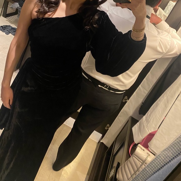 María Lucía Hohan Velvet Evening gown. - Picture 3 of 3